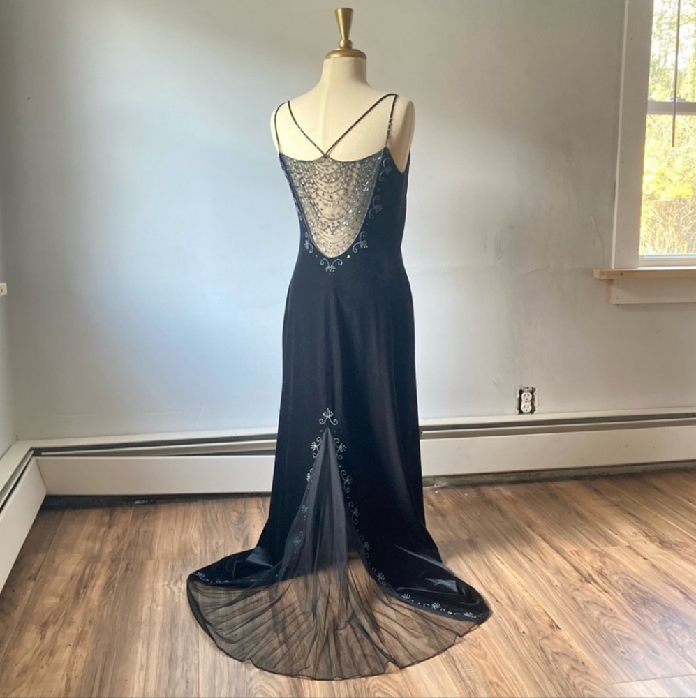 Vintage Dave & Johnny by Laura Ryner beaded velvet evening/ prom dress